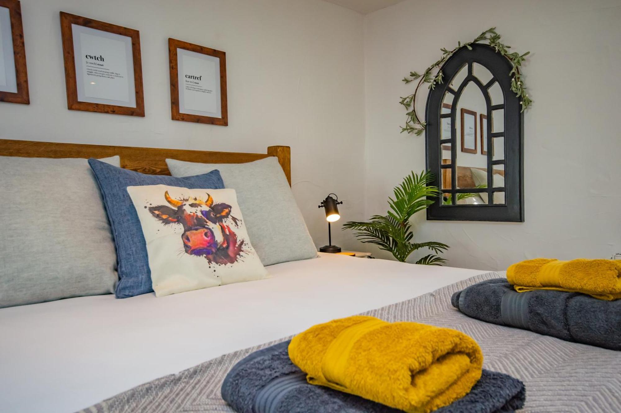 Cosy Farm Conversion In The Heart Of Pembrokeshire Maenclochog Exterior foto