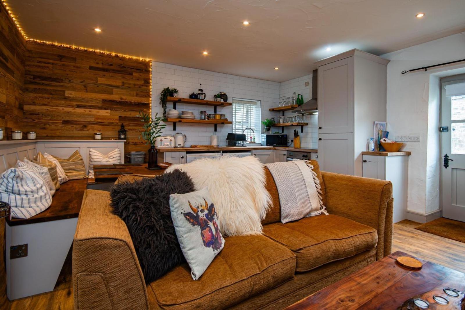 Cosy Farm Conversion In The Heart Of Pembrokeshire Maenclochog Exterior foto